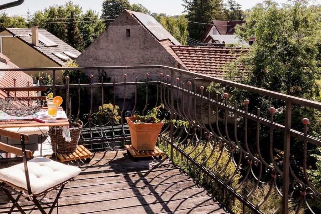 Charmante, Grosszuegige Ferienwohnung Villa Fleurie Bretten Buitenkant foto