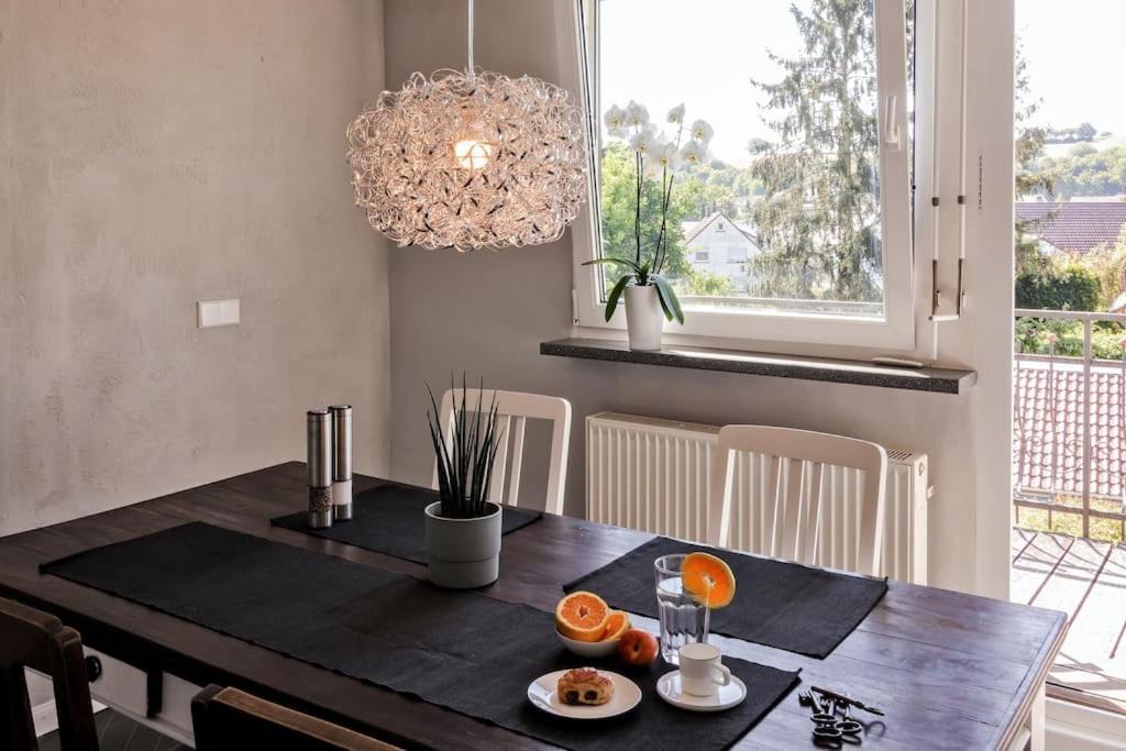 Charmante, Grosszuegige Ferienwohnung Villa Fleurie Bretten Buitenkant foto
